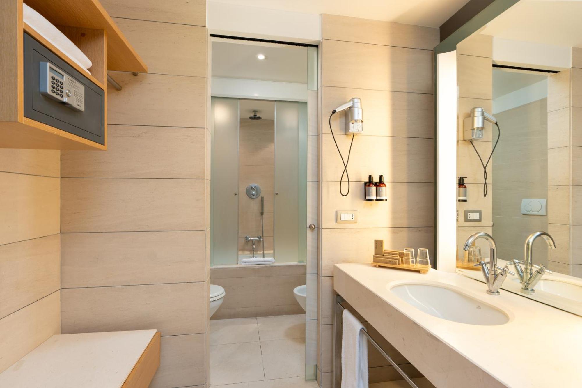 Hotel Barceló Aran Mantegna 4*