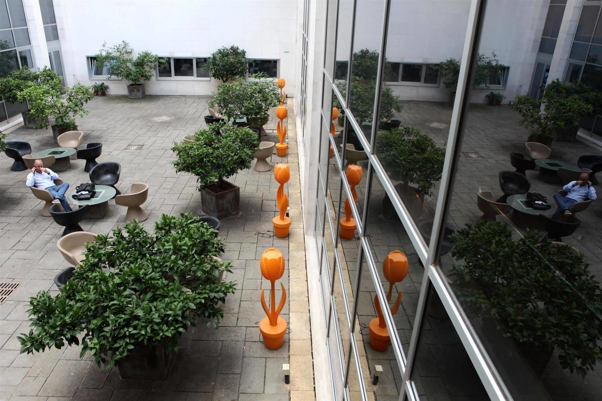 Hotel Barceló Aran Mantegna 4*